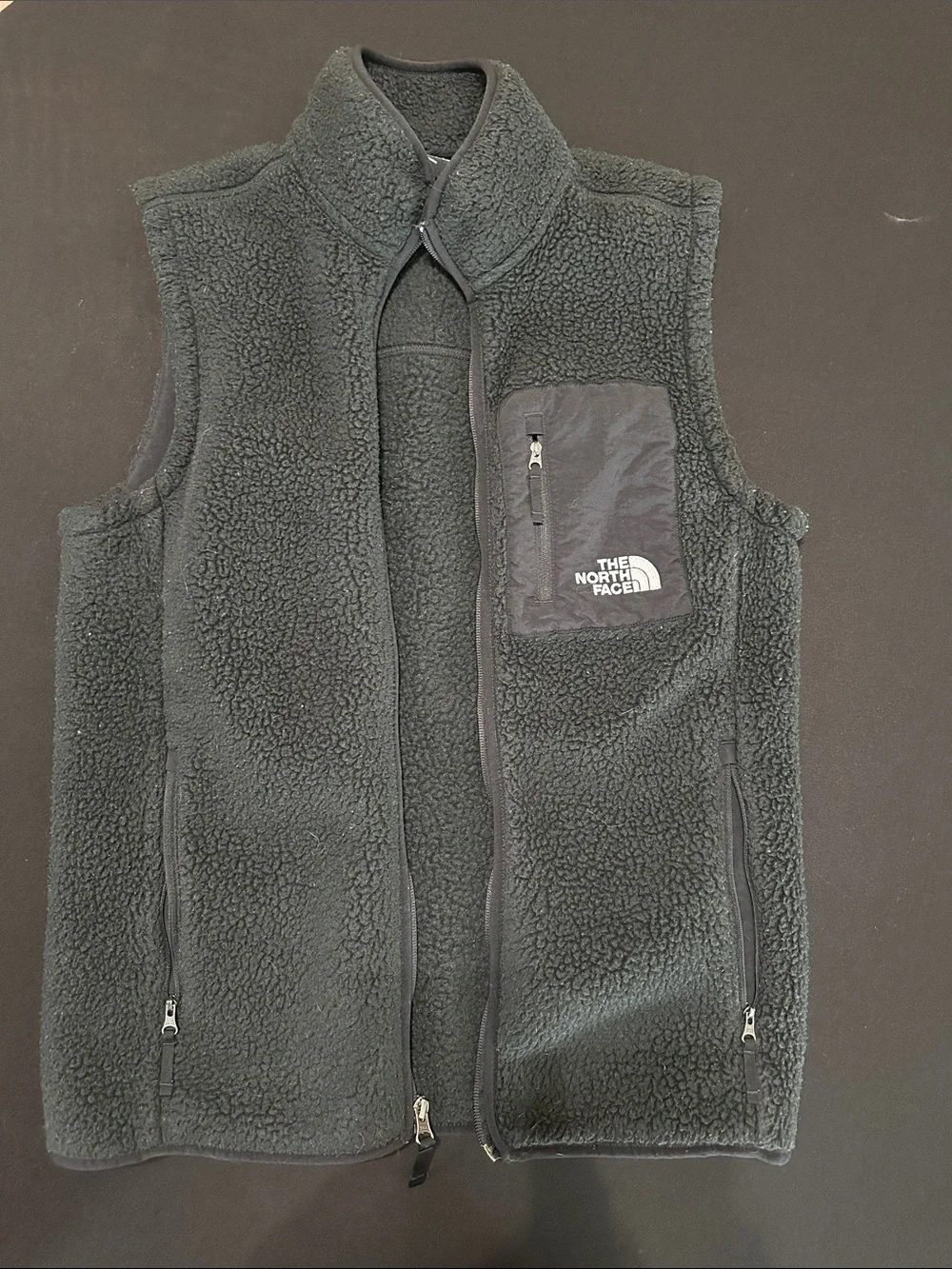 The North Face Men's Black Sherpa Fleece Vest Small